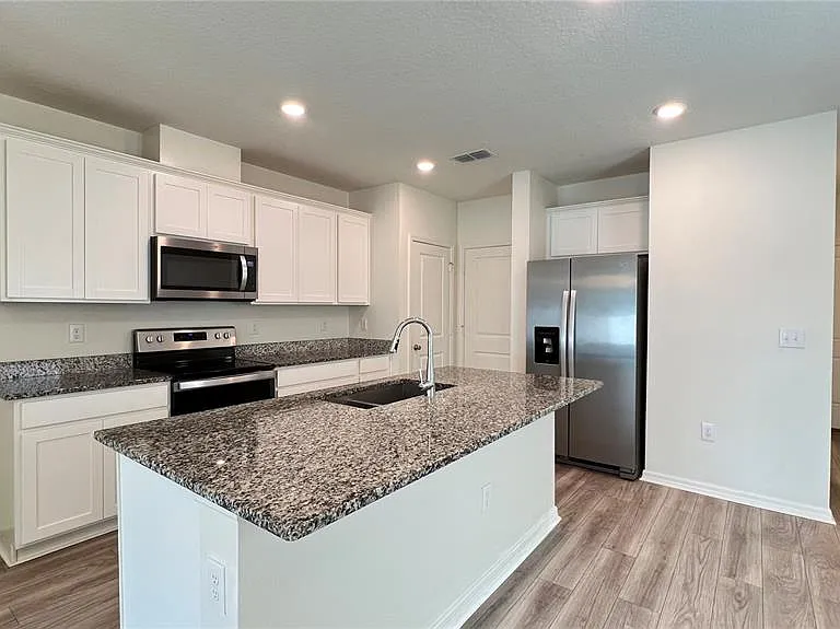 1340 Mirabella Cir — Photo 10