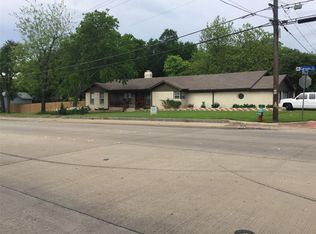 2731 Carson St, Haltom City, TX 76117