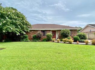 203 Hebert St, Berwick, LA 70342