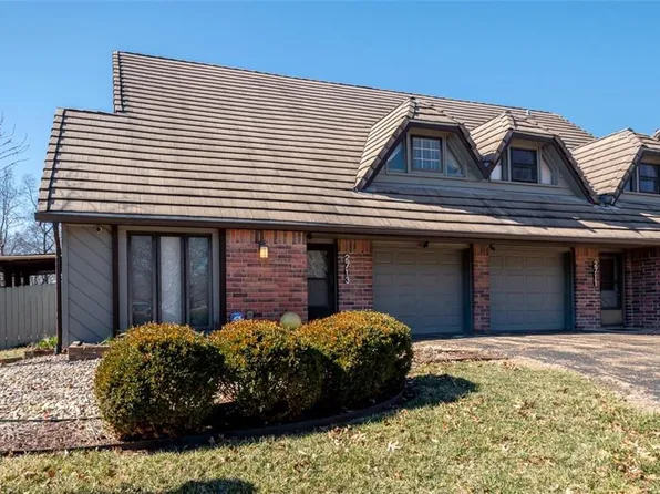 2713 W 24th Ter, Lawrence, KS 66047