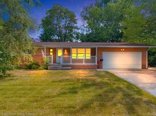 11920 Carney St, Warren, MI 48089