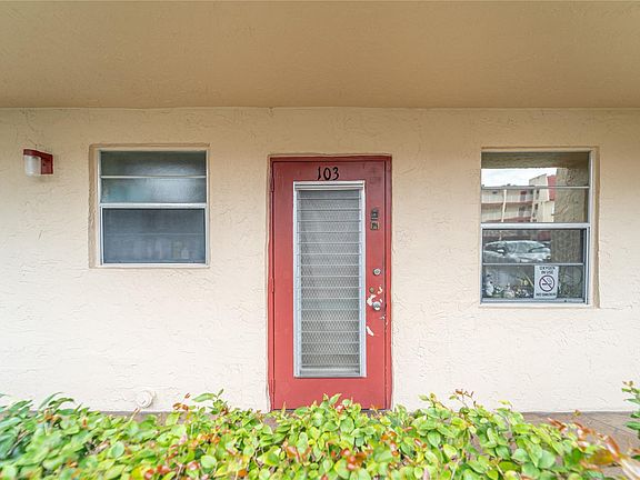2nd image of 1025 Country Club Drive #103