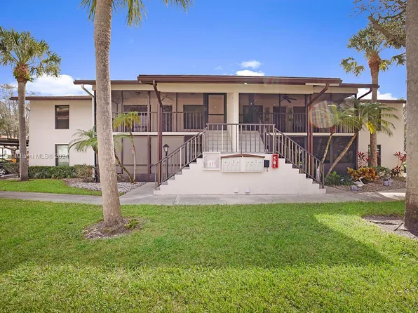 6531 SE Federal Hwy APT F206, Stuart, FL 34997