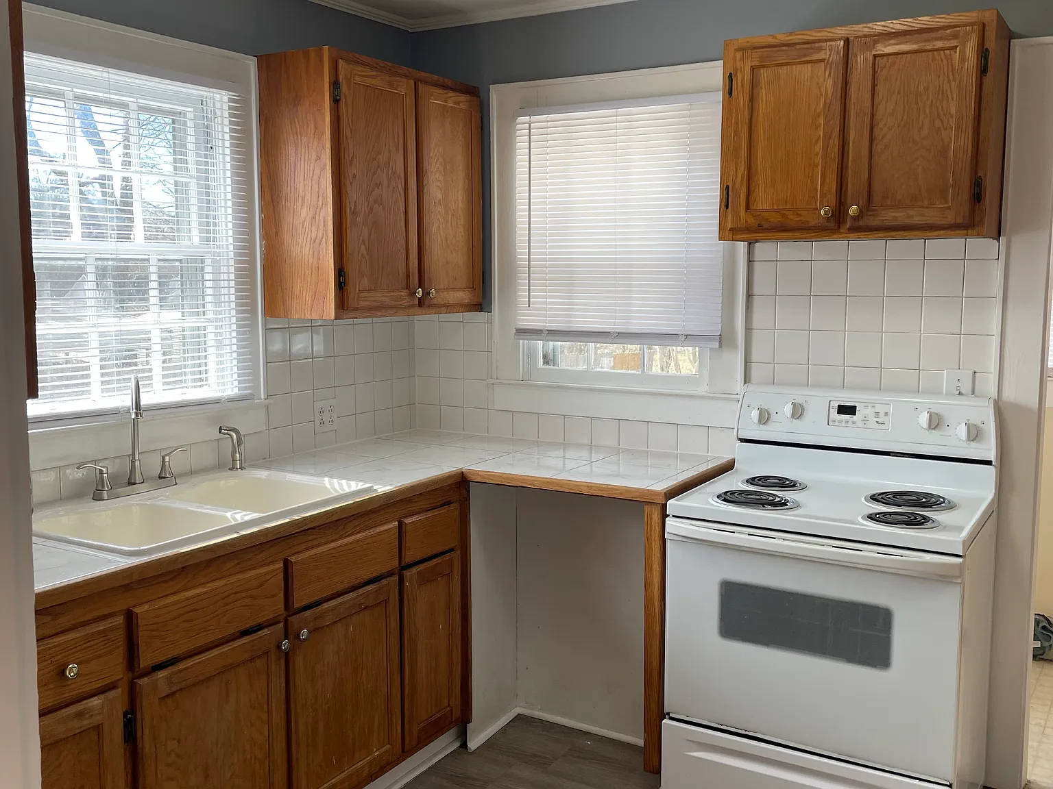 3 bed, 1240 sqft, $1,400 — Photo 2