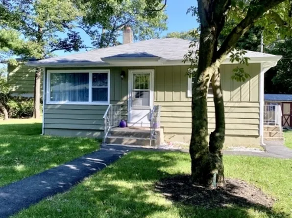 609 Stanley Pl, Mount Arlington Boro, NJ 07850