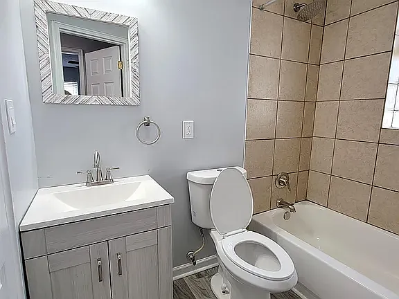 1808 Crest Hill Ave #1 — Photo 8