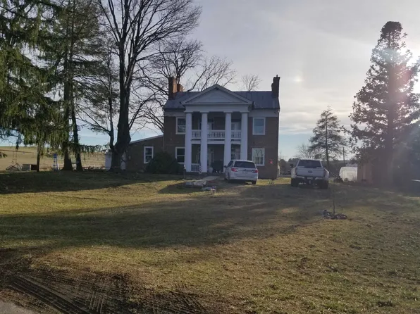 370 Friedens Church Rd, Mount Crawford, VA 22841