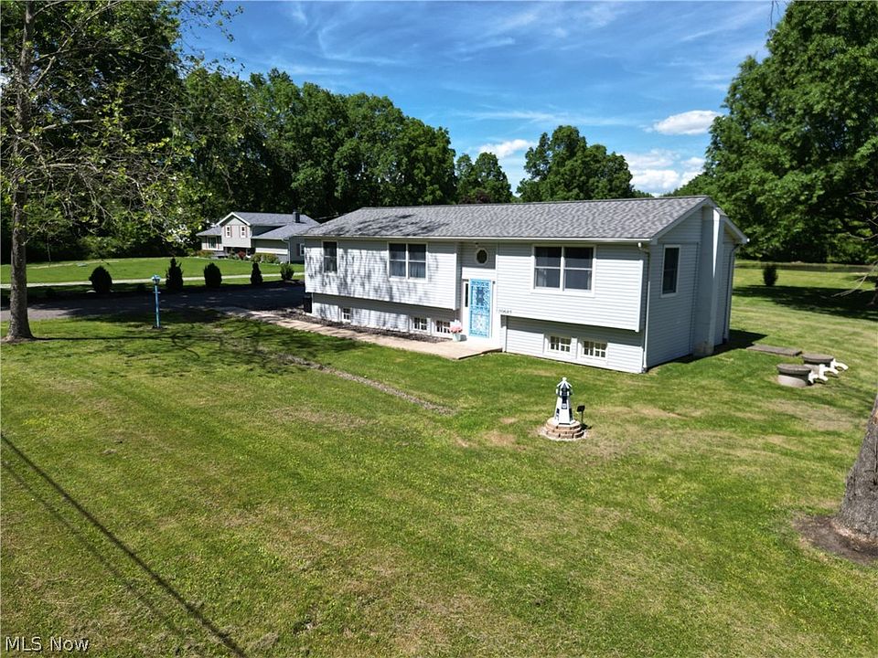 1st image of 10685 Scotts Corner Rd