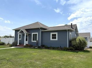 1335 Court St, Imperial, NE 69033