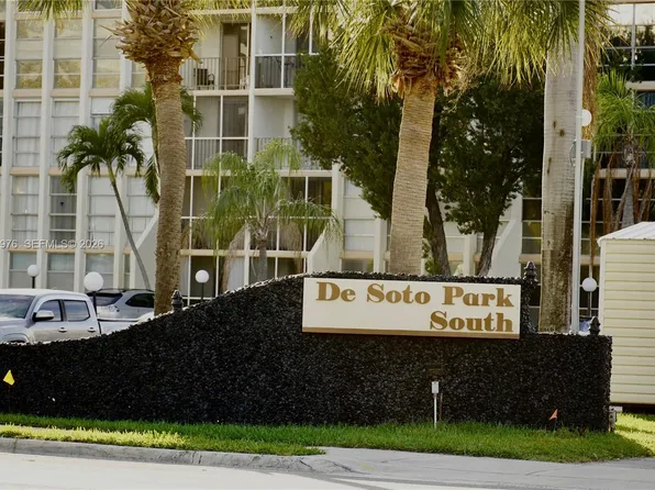 701 Three Islands Blvd APT 110, Hallandale Beach, FL 33009