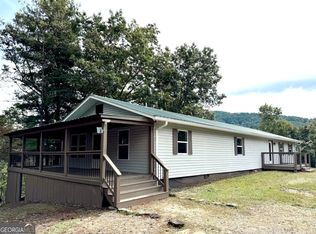 35 Chapel Cir, Hiawassee, GA 30546