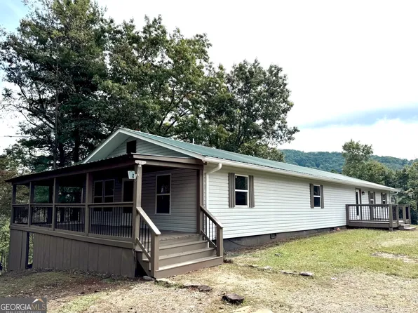 35 Chapel Cir, Hiawassee, GA 30546