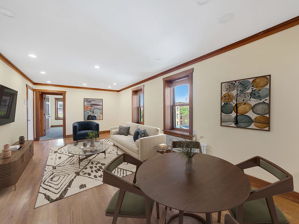 1st image of 427 Court St #3