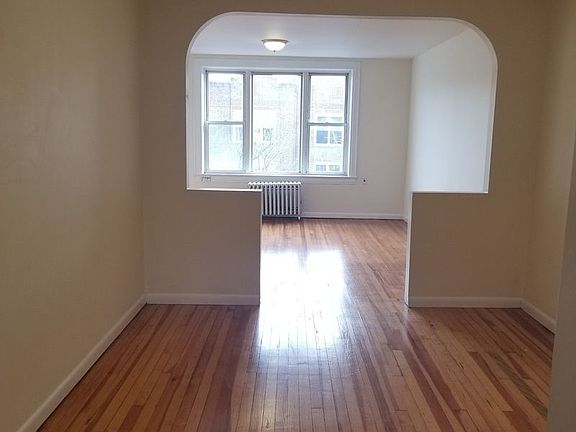 5th image of 30-26 49th St #3LEFT