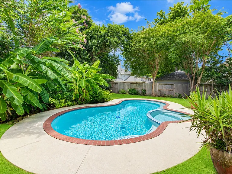1107 Magnolia Woods Ct — Photo 41