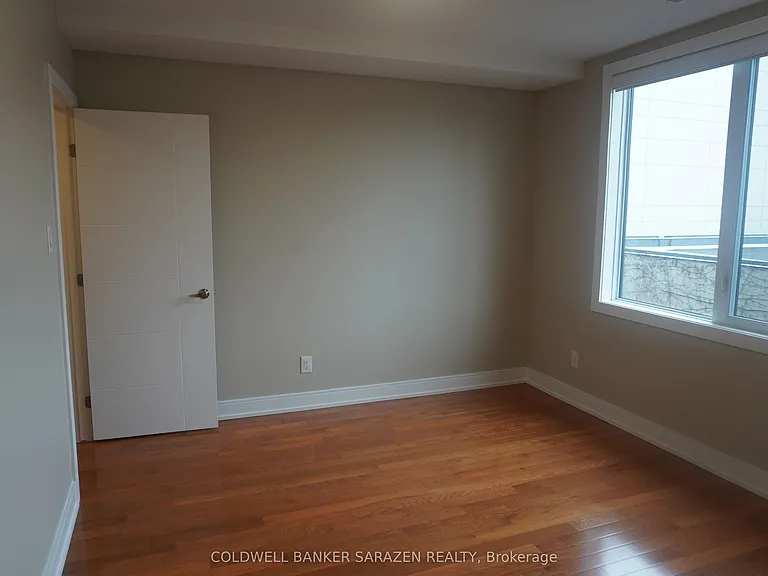 7 Monk St #4 — Photo 13