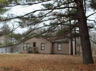 55 W Blakely Rd, Sanford, MI 48657