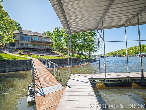 5th image of 248 E Lake Ct
