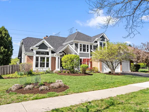 2116 Birchwood Ln, Buffalo Grove, IL 60089