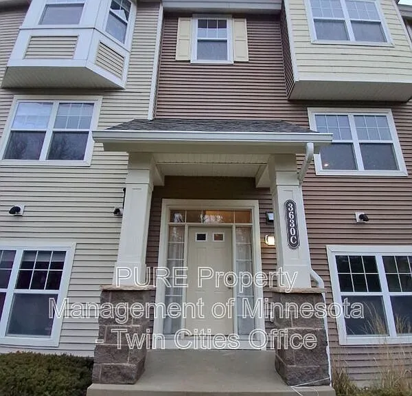 3630 Hazel Trl #C — Photo 1