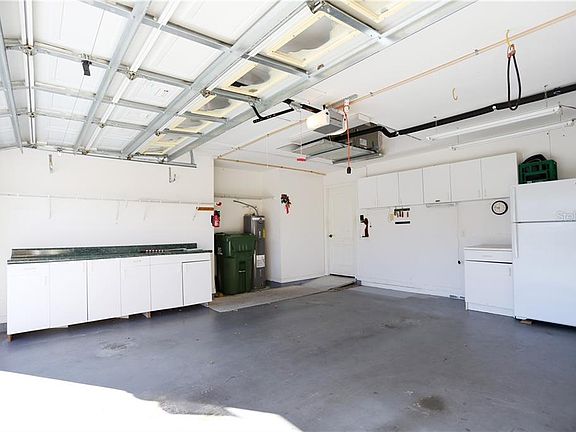4th image of 10747 Collar Dr
