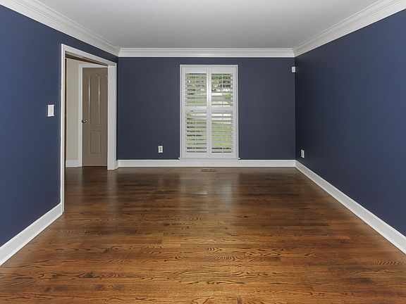 4th image of 621 Scotswood Cir