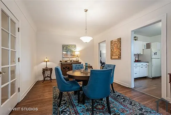 6335 N Claremont Ave — Photo 16