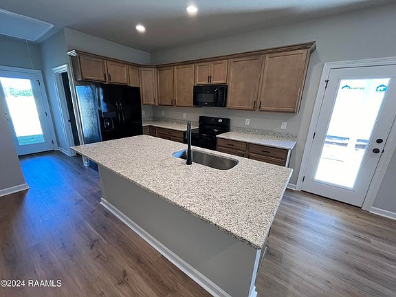 3rd image of 111 Hardwicke Ct