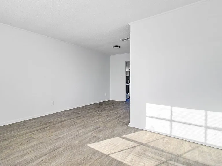 Beltline Townhomes — Photo 16