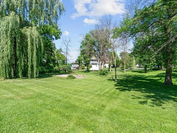 15648 Calmut Ave NE, Prior Lake, MN 55372