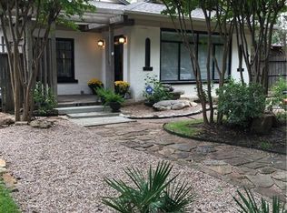 1929 Dartmoor Ct, Fort Worth, TX 76110