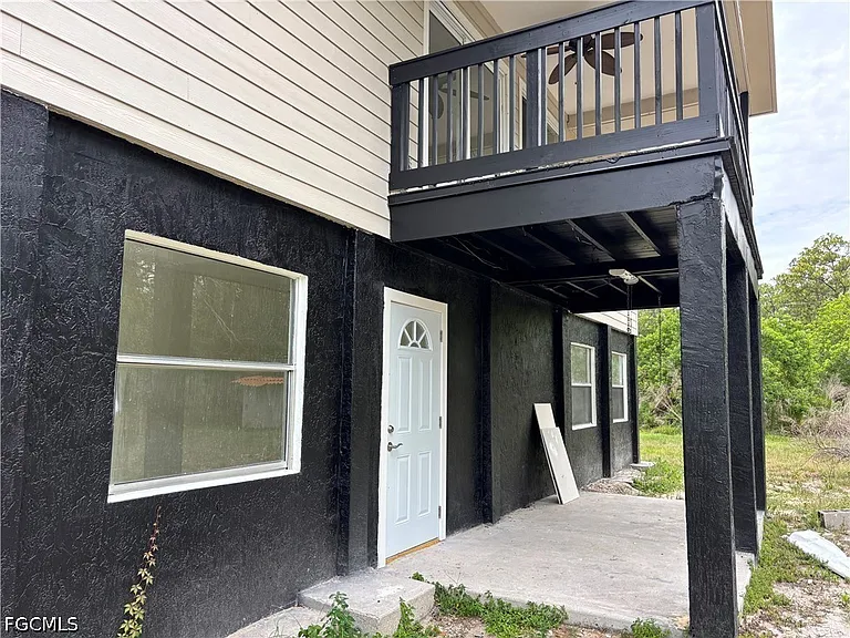 2150 Panama Ave — Photo 3
