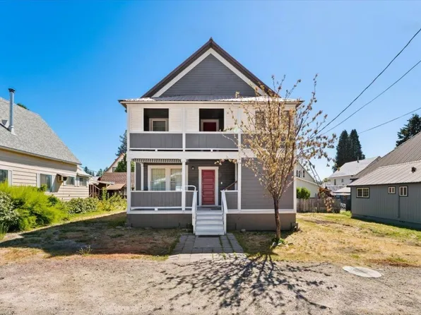 322-324 California Ave, McCloud, CA 96057