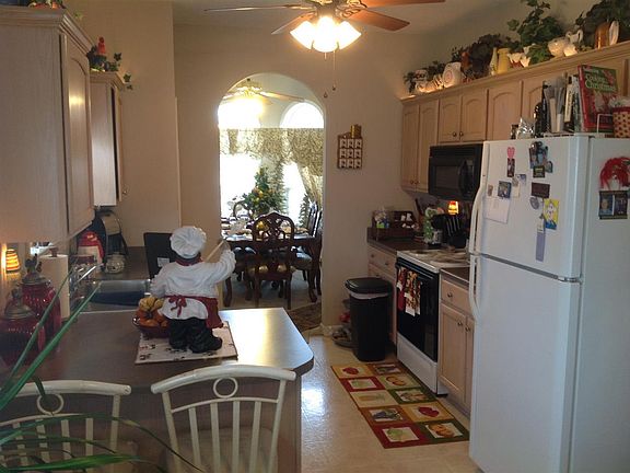 3rd image of 9042 Weeping Cherry Ln