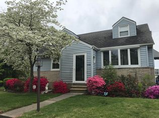 1206 Slabey Ave, Valley Stream, NY 11580