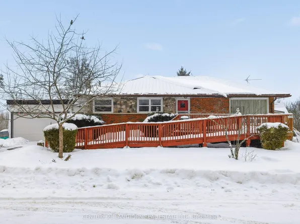 415 Stanley St, Deseronto, ON K0K 1X0