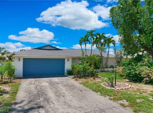 15629 Candle Dr, Fort Myers, FL 33908