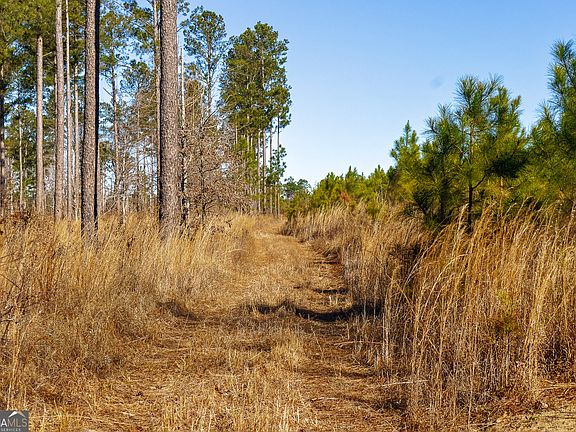 2nd image of 2527 Henry Moxley Rd