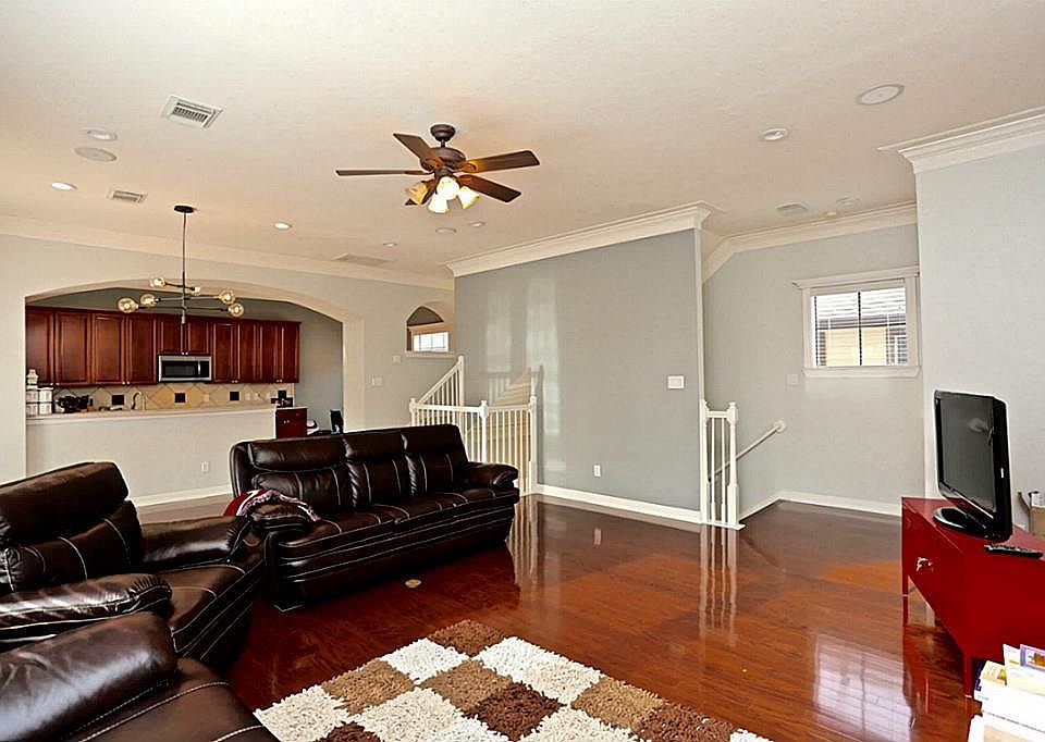 1st image of 5420 Blossom St Unit 2