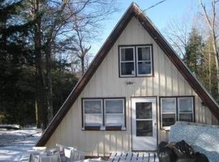 170 Excalibur Dr, Becket, MA 01223