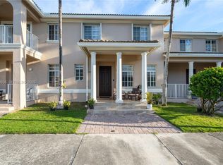 Mandarin Lakes, Homestead, FL 33032