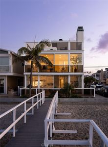 1201 Bay Front N, Newport Beach, CA, 92662