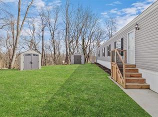 154 Williamsburg Rd, Imperial, PA 15126