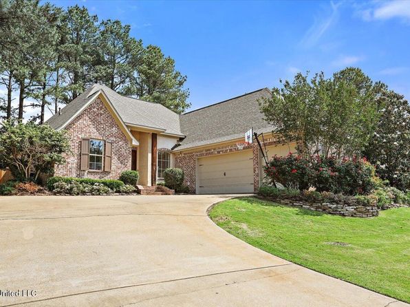 130 Hemlock Ln, Madison, MS 39110