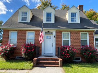 129 Garber Ln, Winchester, VA 22602