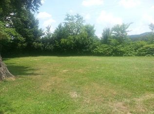 999 Highway 1016, Berea, KY 40403