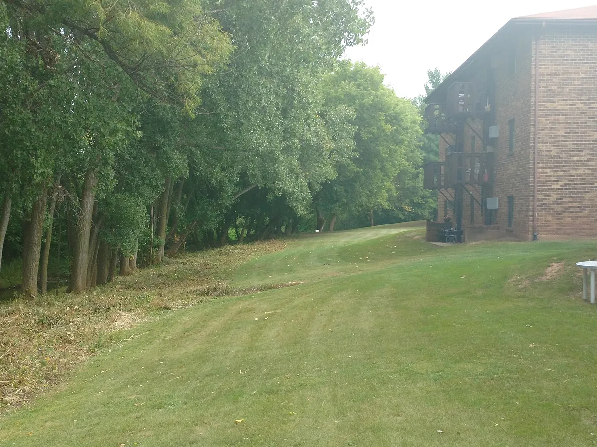 Building Photo - Cedar Creek Apartments-Oshkosh