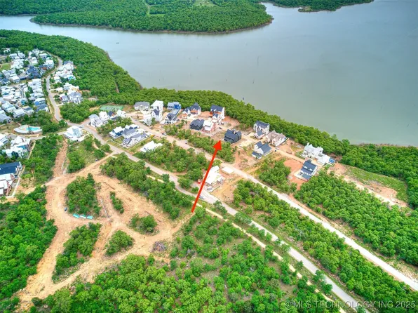 115 Greenway Carlton Lndg, Eufaula, OK 74432