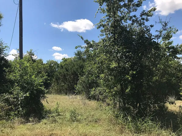 5541 Mercedes Cir, Granbury, TX 76048