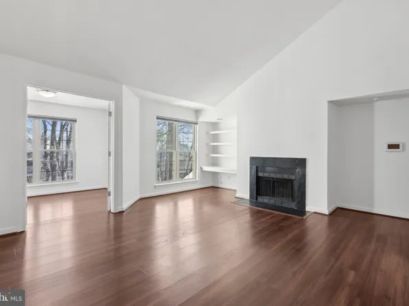 (undisclosed Address), Fairfax, VA 22033